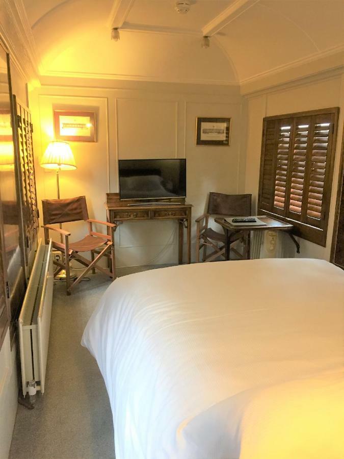 The Old Railway Station Bed & Breakfast Petworth Exterior photo